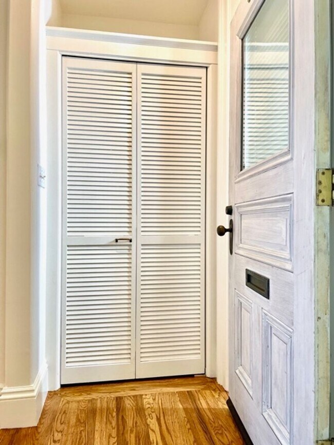 Photo - 3361-3363 21st St Unit 3361A 21st St