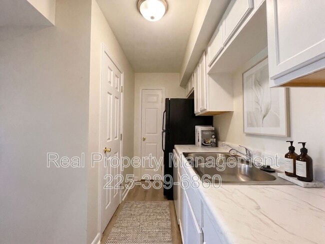 Photo - 7743 Bles Ave Unit 1B
