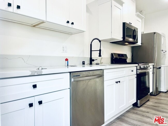 Photo - 247 S Catalina Ave