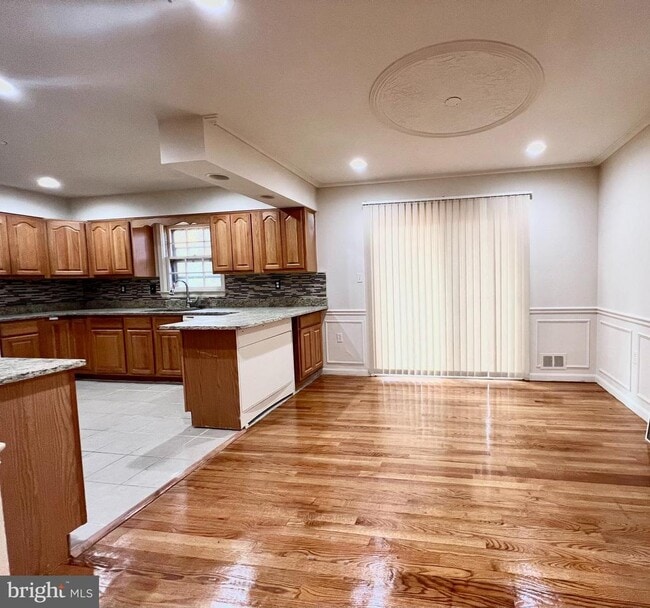 Photo - 7510 Sanner Rd