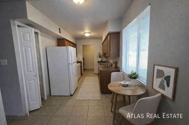 Photo - 58 W Inglewood St Unit 04