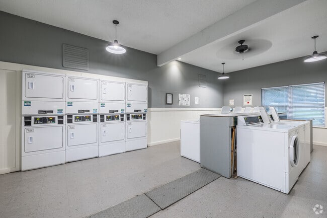 Photo - Meadowood Village Apartments