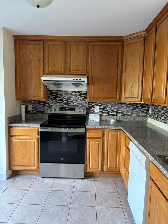 Photo - 15 Freedom Way Unidad 22