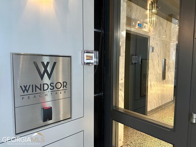 Photo - 620 Peachtree St NE Unit 1807