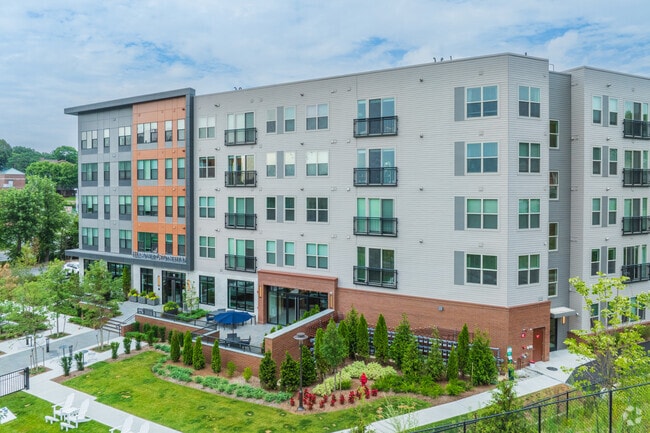 Hanover Stoneham - Hanover Stoneham