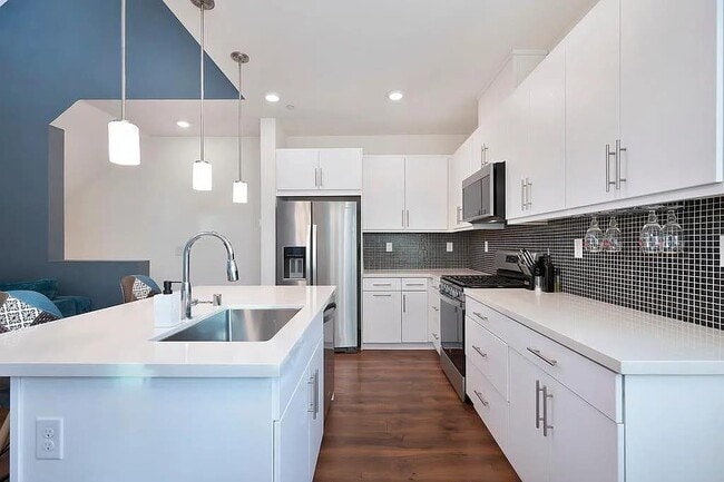 Photo - 216 Box Lane