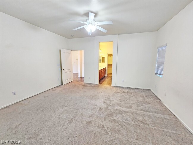 Building Photo - 5434 Cansano St