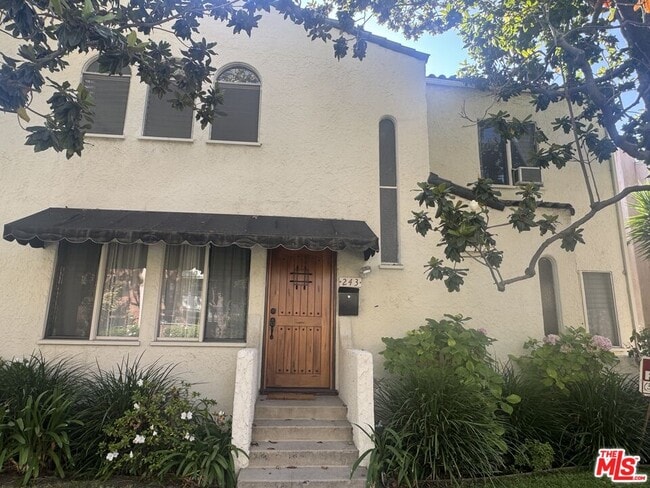 Building Photo - 245 N Swall Dr