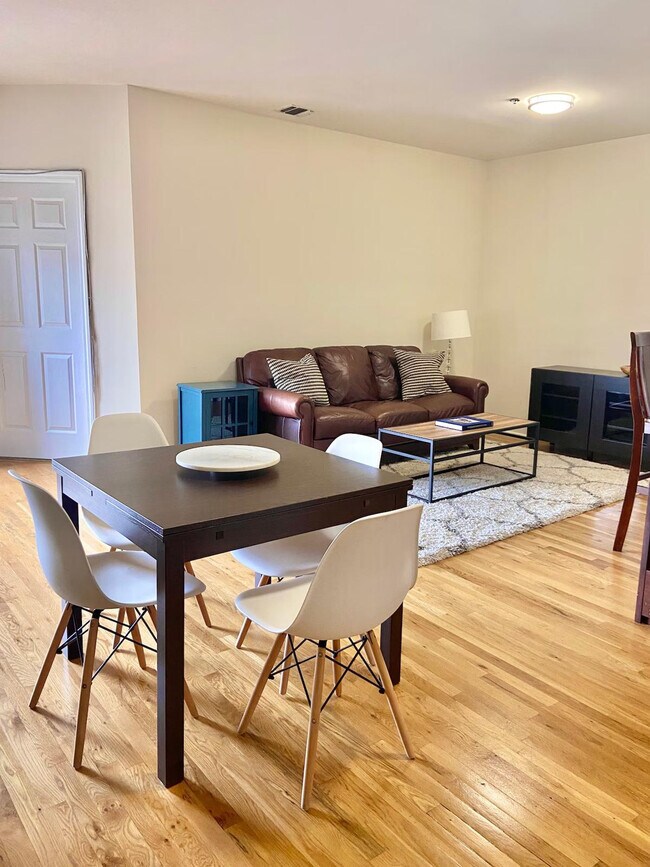 Photo - 557 5th St Unidad SI ID1501973P