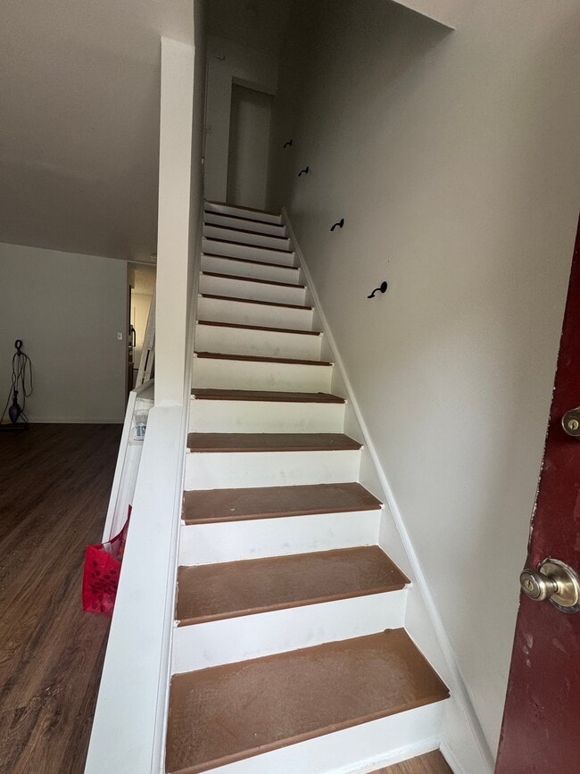 Photo - 225 W Leeds Ave