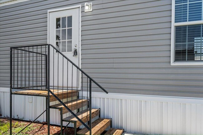 Photo - 1900 S Lake Reedy Blvd