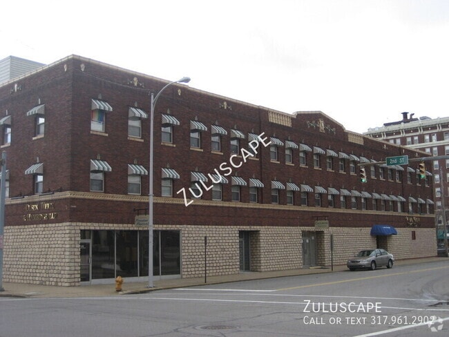 Building Photo - 101 SE 2nd St Unit 311 Rental
