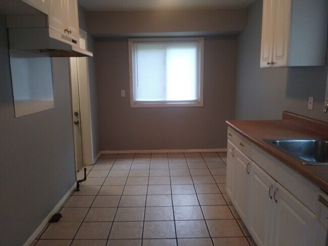 Photo - 30043 Grandview St Unit 1