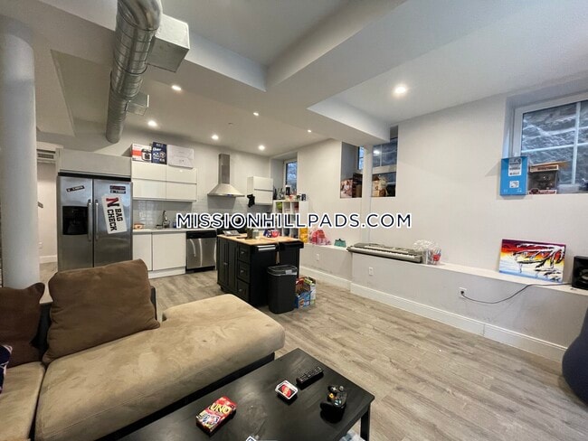 Photo - 407 Dudley St Unit 1