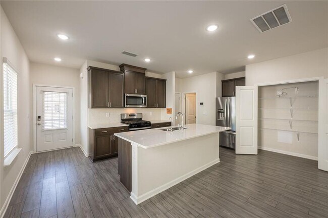 Photo - 345 Timberland Ave