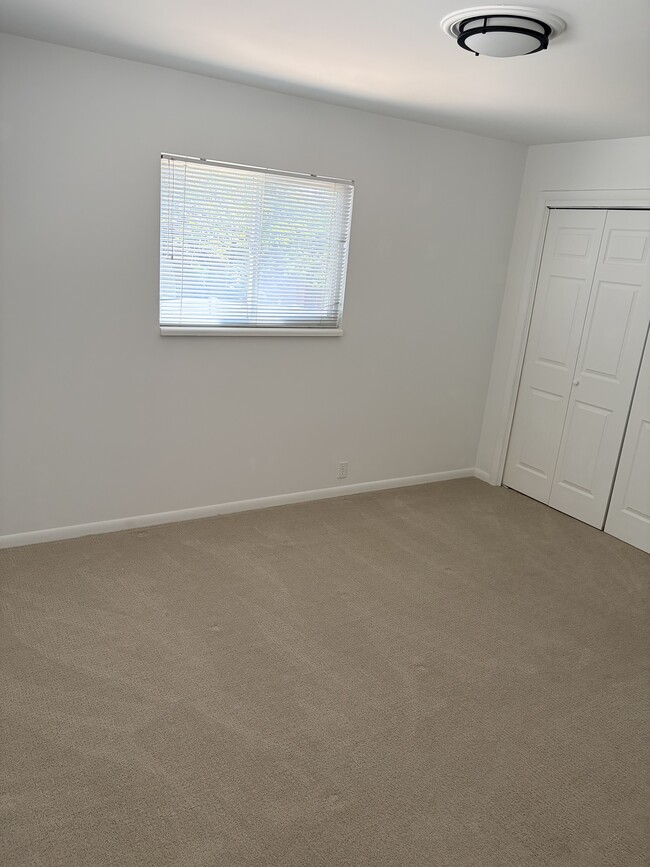 Photo - 2258 E Claybourne Ave Unit A