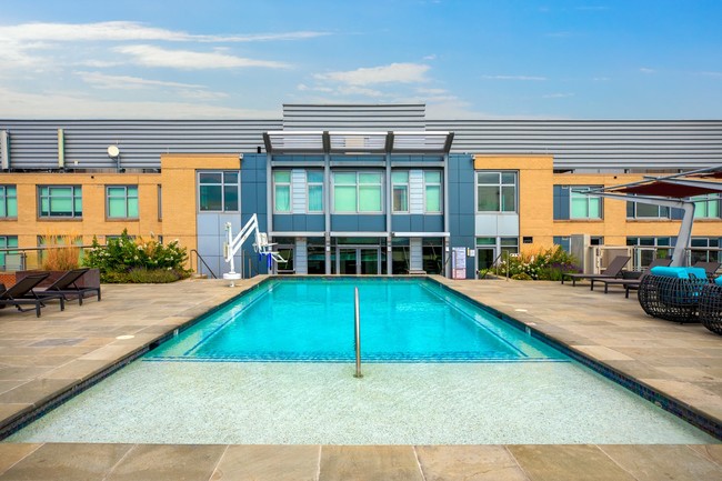 Building Photo - Elevation at Washington Gateway Rental