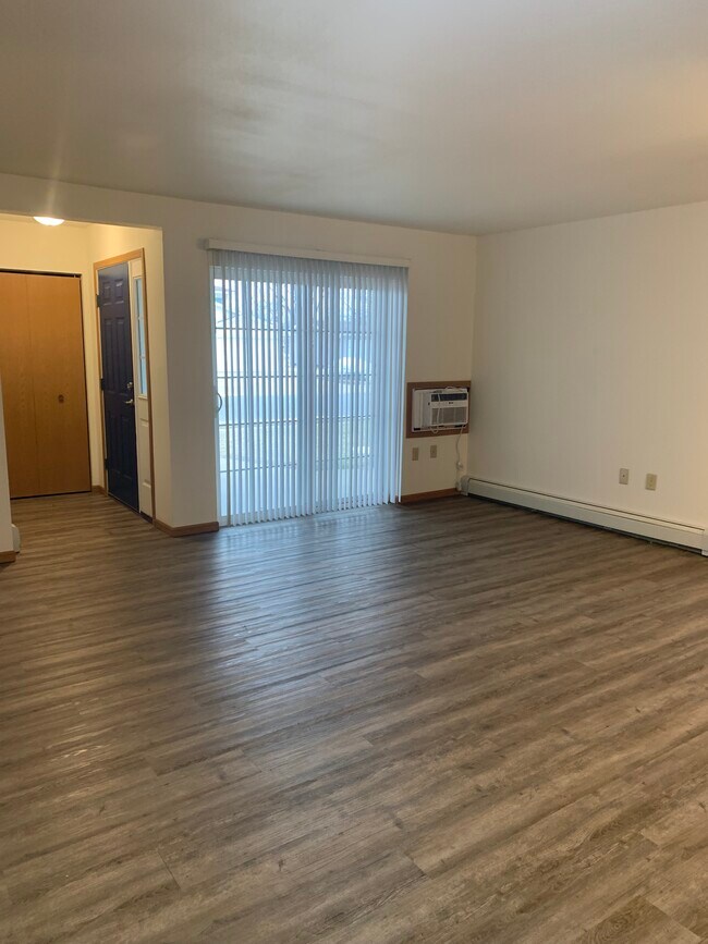 Photo - 308 Murdock St Unit 12