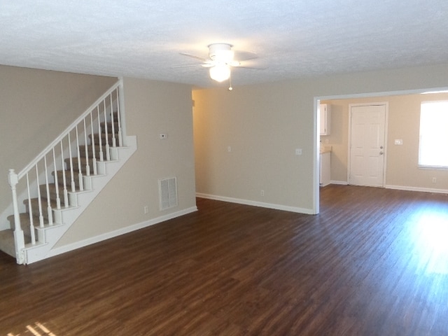 Photo - 2836 Islington Dr