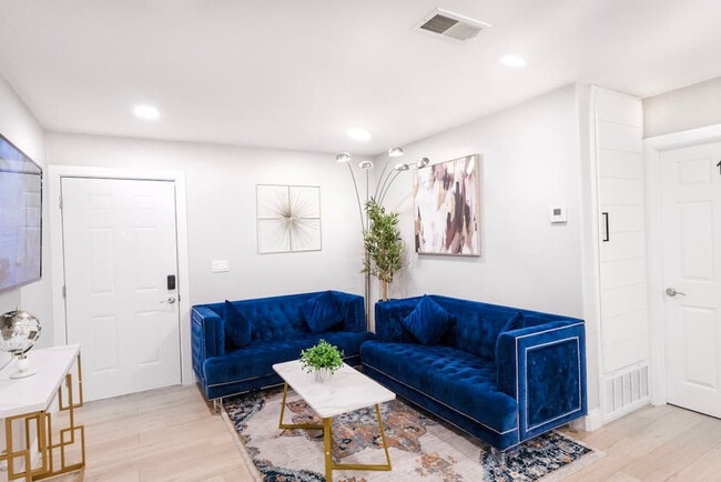 Photo - 8356 Adams St Unit ID1471791P