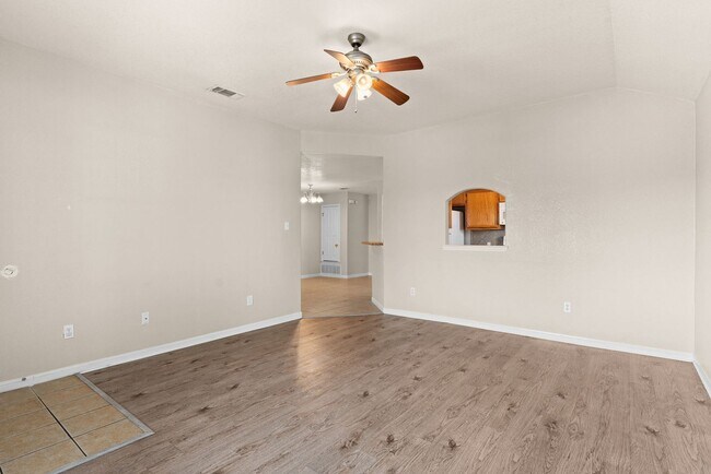 Photo - 907 Yi Dr Unidad B