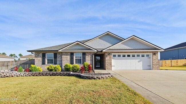 Building Photo - 3214 Caitlin St