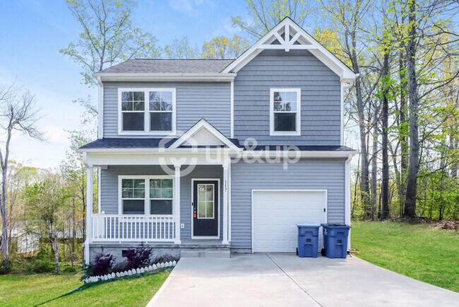 Photo - Fantastic 3bd/3ba home! Let yourself in!