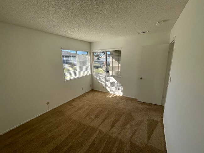 Photo - 140 Paseo Farrallon