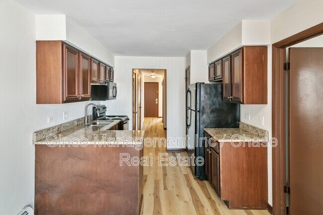 Photo - 2450 Terrace Ave