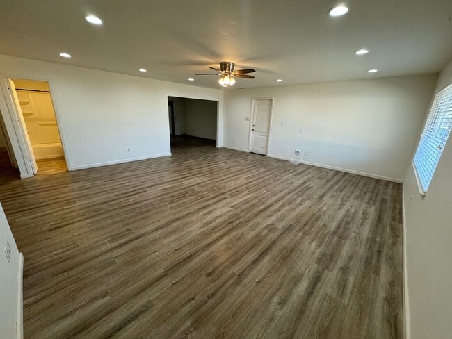 Photo - 3 bedroom - 2 bathroom