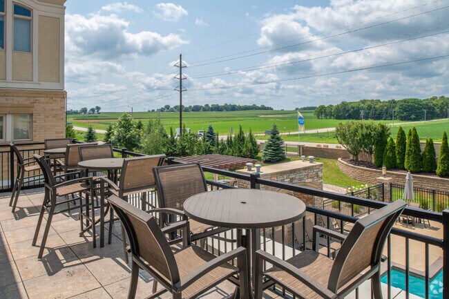 Common Area - Patio