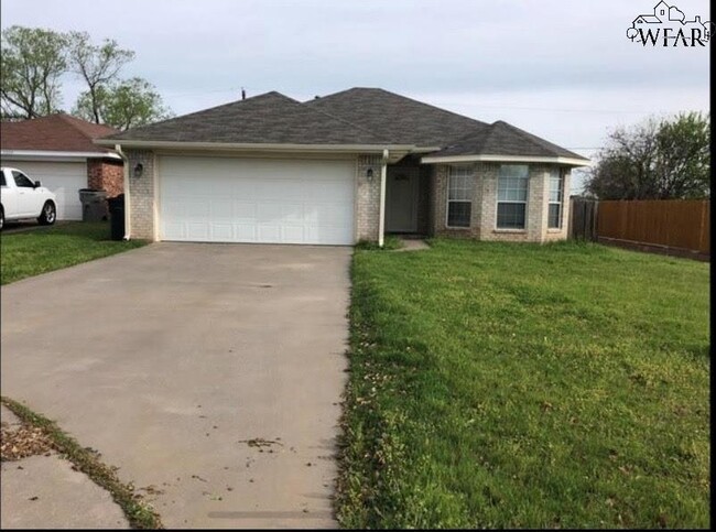 Photo - 5207 Northview Dr House