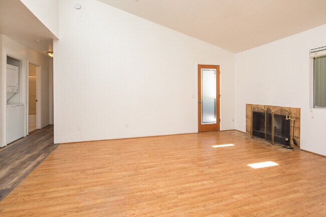 Photo - "Charming 2-Bed, 2-Bath Haven on Tripp Drive – Cozy Living in Reno!" Unit 2