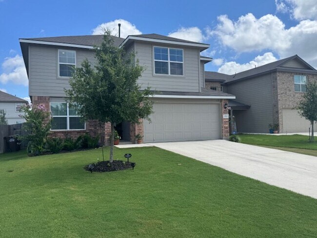 Photo - Spacious and Stylish, with over 2,500 sq f...
