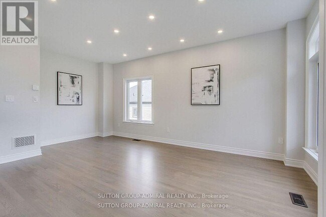 Photo - RENT 26 OAKMONT AVENUE