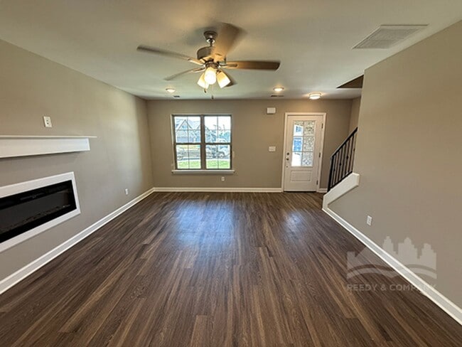 Photo - 1844 Bloomington Cir