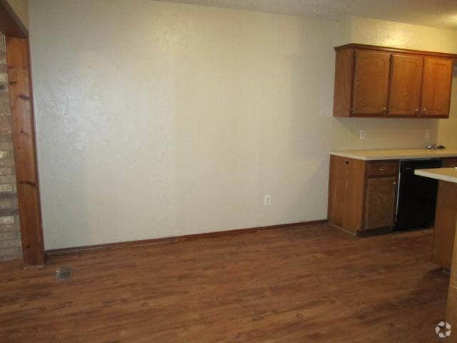 Building Photo - 6124 Gaelic Glen Dr Rental