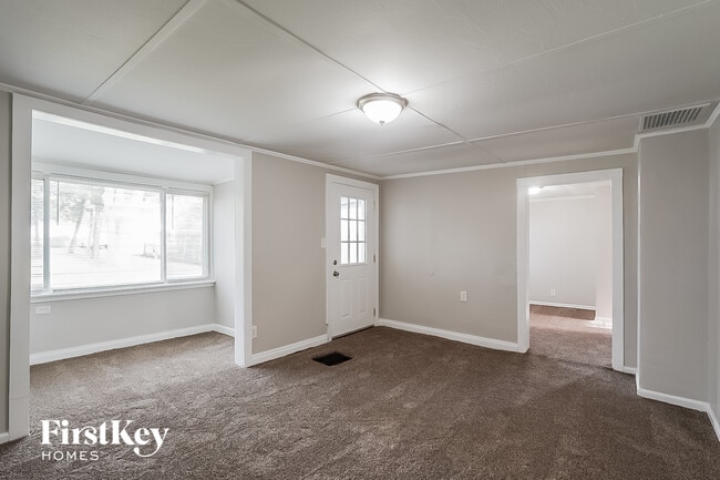 Photo - 113 N Metropolitan Ave