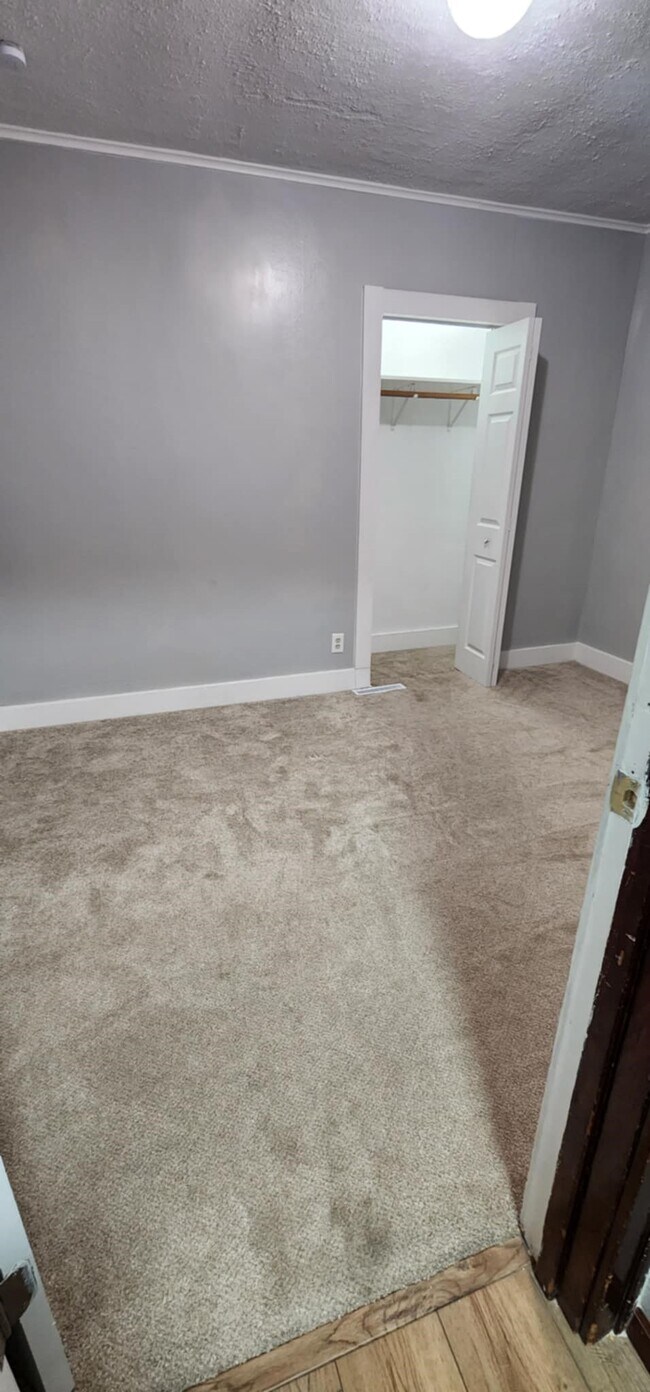 Photo - 1111 5th St E