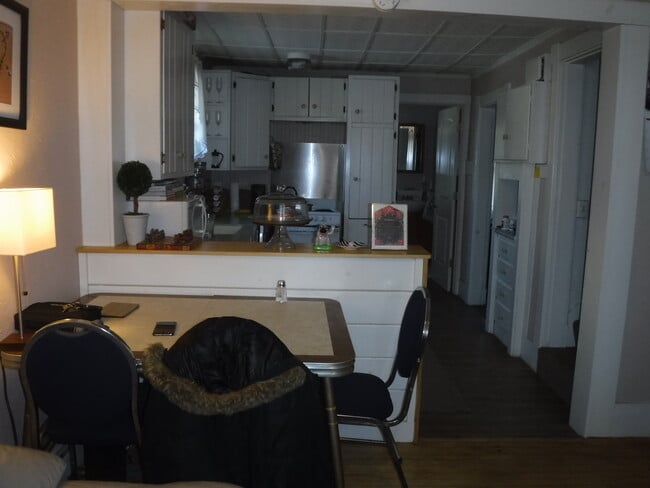 Photo - 32 College Ave Unit 2