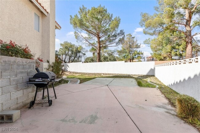 Photo - 7652 Botany Bay Dr