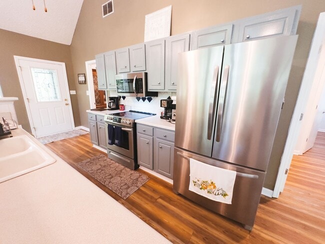 Photo - Pine Drive Lake House