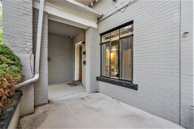 1214 N Pearl St Unit 1