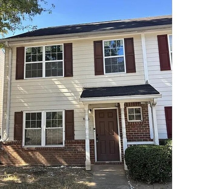 Building Photo - 3 Bed and 2 Bath Home in Atlanta!