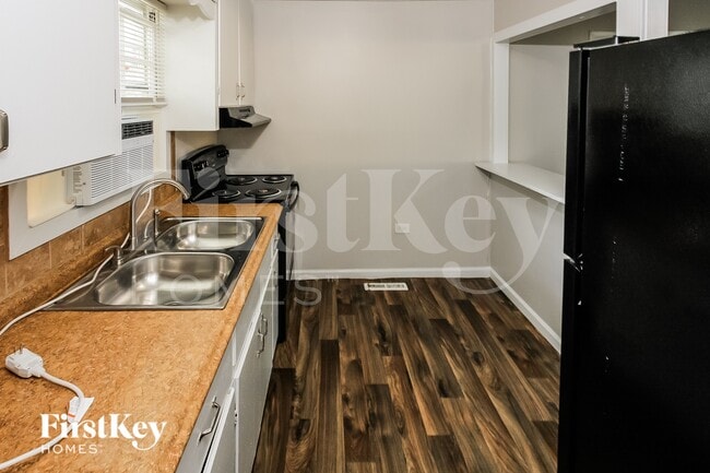 709 NE 45th Terrace