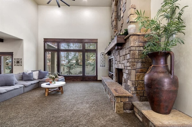 Photo - 5605 N Morpheus Pl Unidad ID1250634P