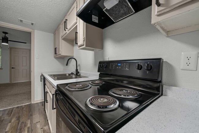 Photo - Little Creek Apartments – Your Ideal Home ...