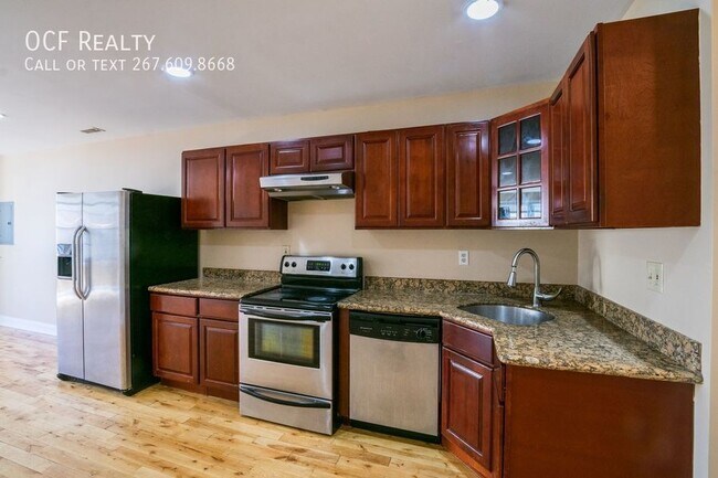 Photo - 1002 S 20th St Apartment Unit 2