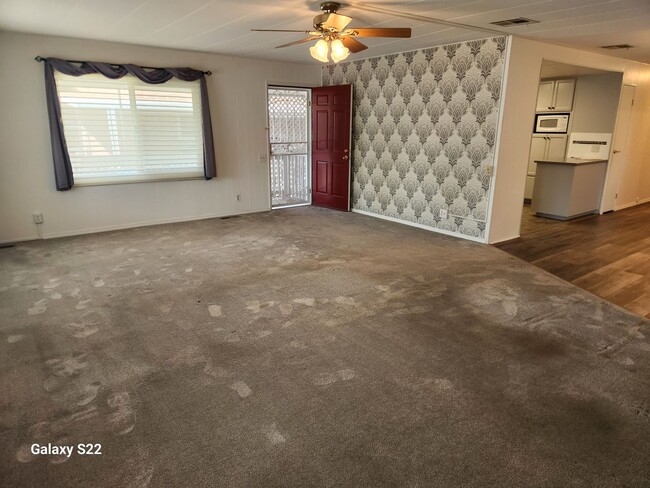 Photo - Charming 2-bedroom, 2- bathroom, mobile ho...