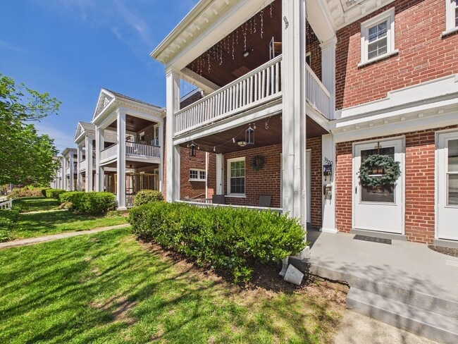 Photo - 3320 W Grace St Unidad 3320 A